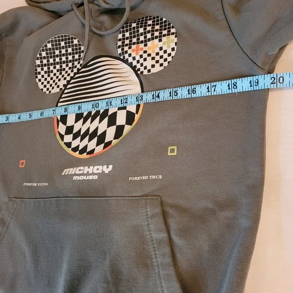 Disney Mickey Mouse Men's Hoodie Forever Young Forever True Green Size Small - Picture 7 of 8